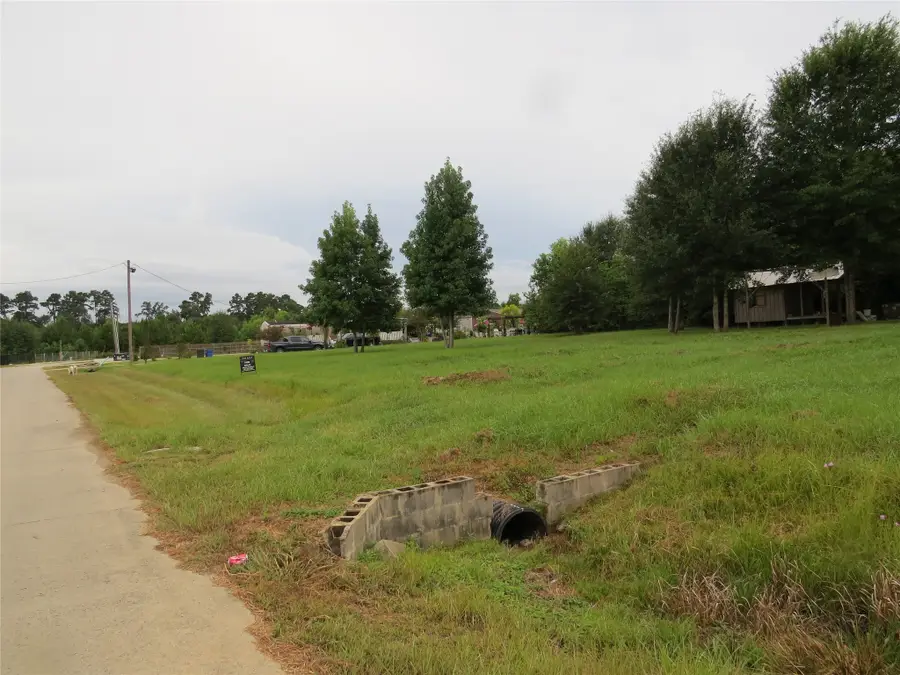 709 Cr 3554, Cleveland, TX 77327 - #2