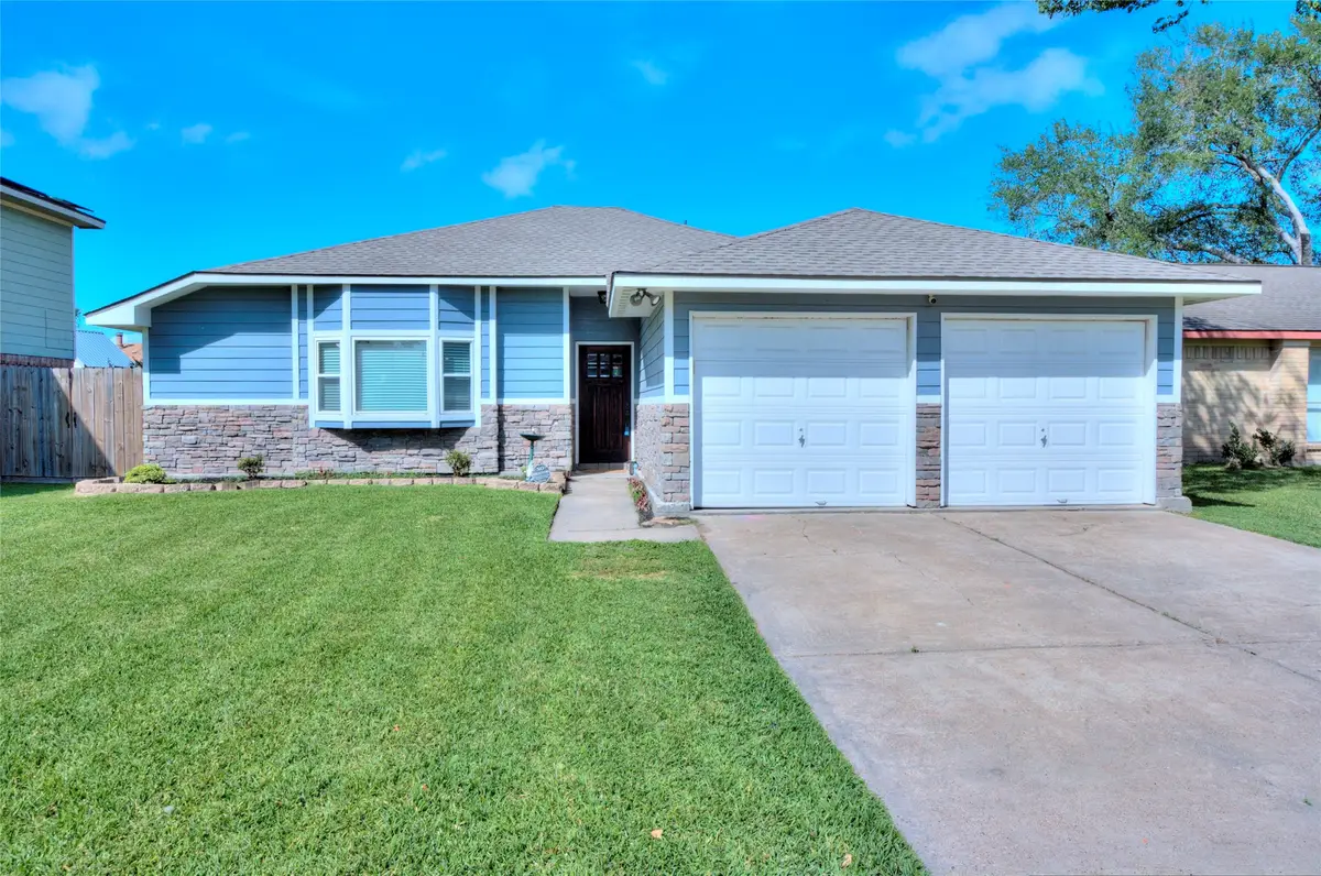 320 Anchor Way, League City, TX 77573 - #1