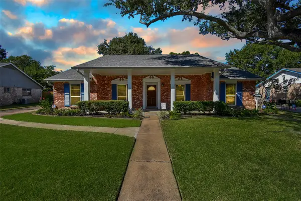 13514 Knottinghill Drive, Sugar Land, TX 77498