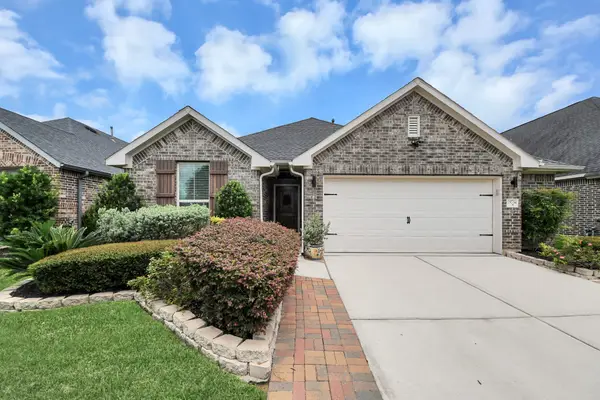 19734 Oakdale Lakes Trail, Richmond, TX 77407