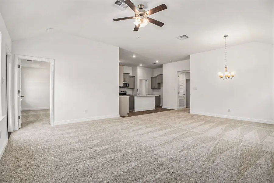 420 Bryan Way, Angleton, TX 77515 - Image #3