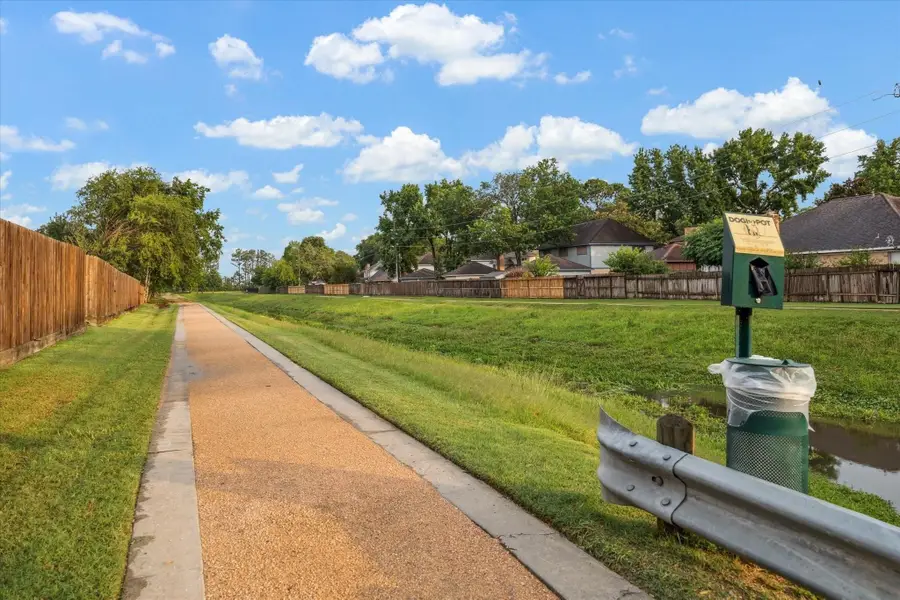 11442 Galbreath Drive, Houston, TX 77066 - Image #2