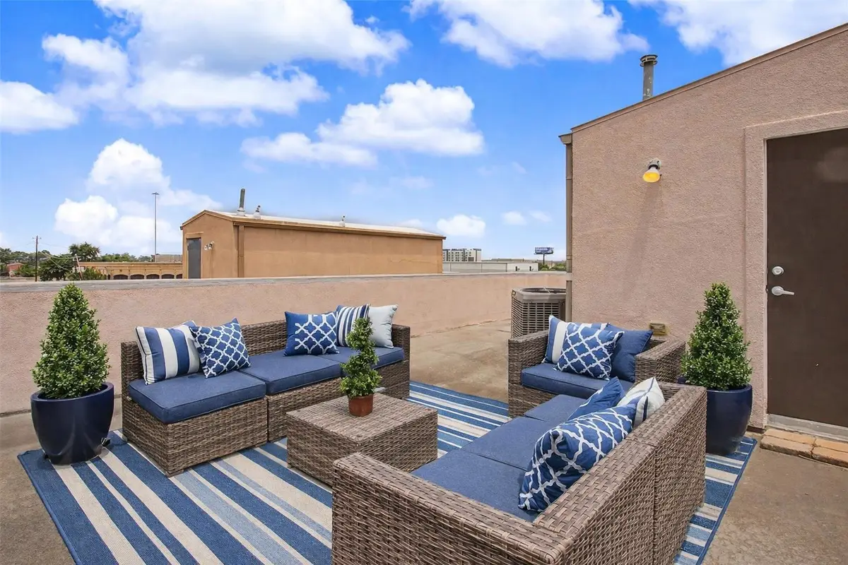 125 E 2nd Street, Houston, TX 77007 - #1