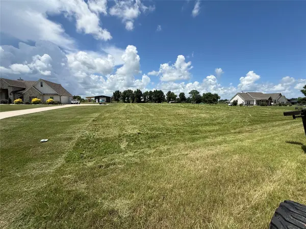 22411 Pittman Drive, Angleton, TX 77515