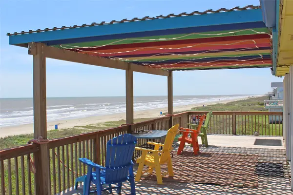 21210 Gulf Drive, Galveston, TX 77554