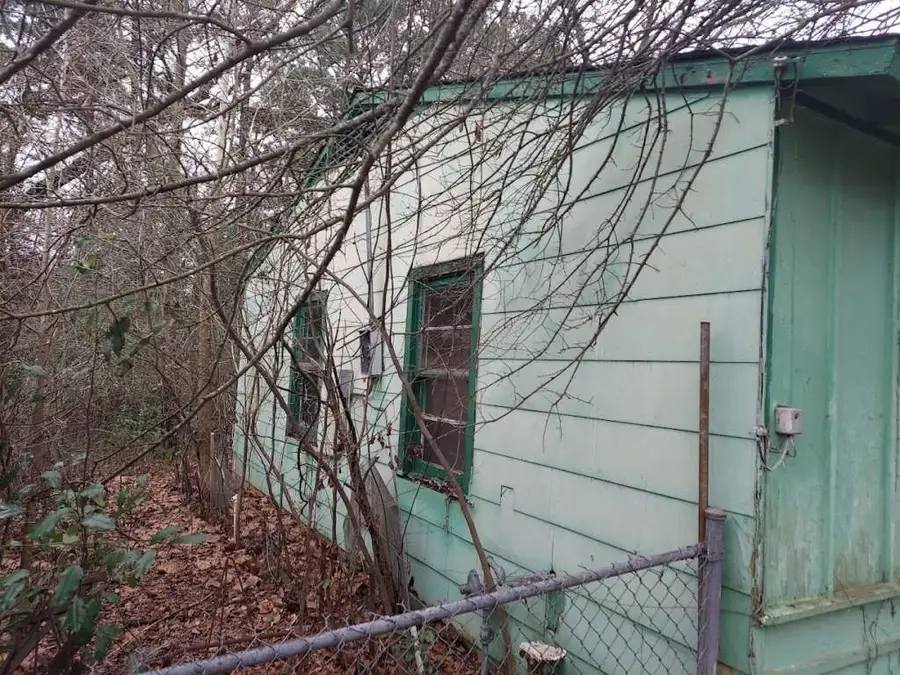 406 Jenkins Street, Daingerfield, TX 75638 - Image #2