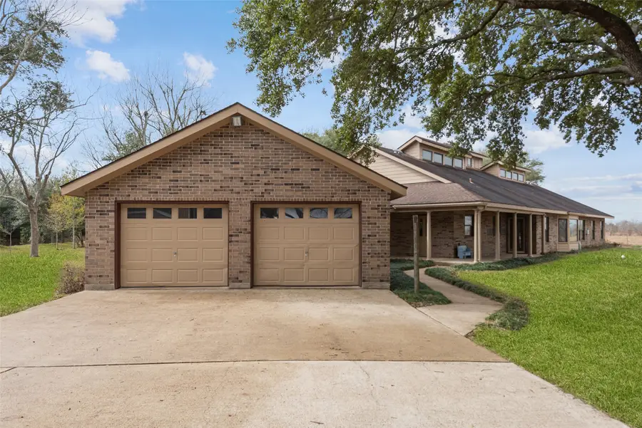 9811 Miner Road, Highlands, TX 77562 - Image #3