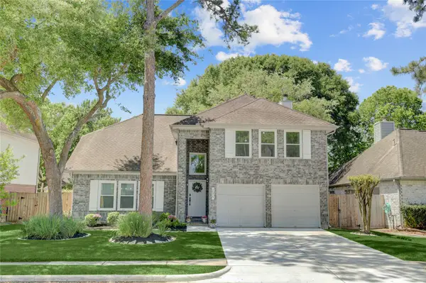 14314 Fair Knoll Way, Houston, TX 77062