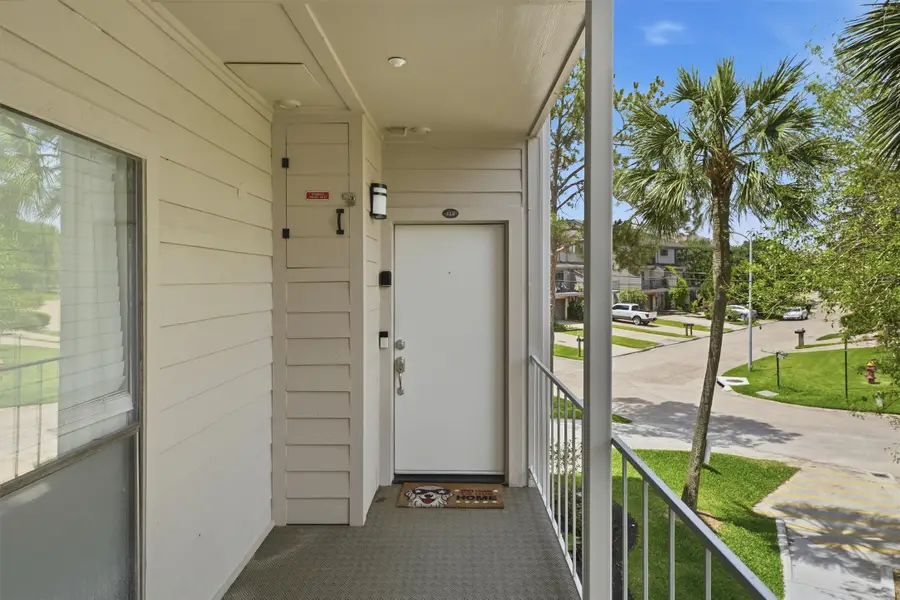 401 Lakeside Lane #113, Houston, TX 77058 - #3