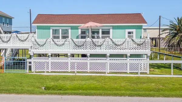 1010 Fort Velasco Drive, Surfside Beach, TX 77541