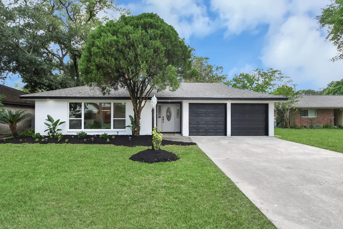 2407 Crestdale Dr, Houston, TX 77080 - #1