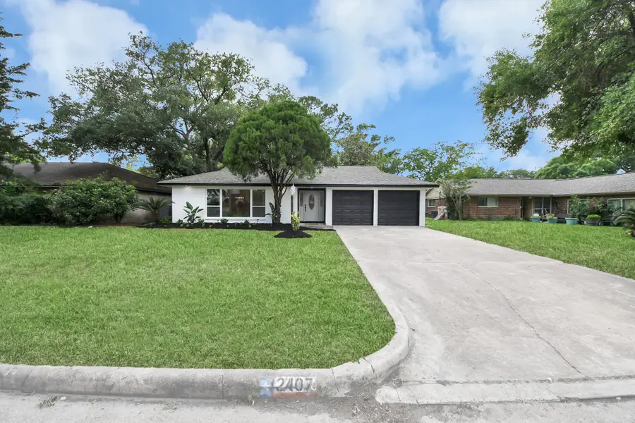 2407 Crestdale Dr, Houston, TX 77080 - #2