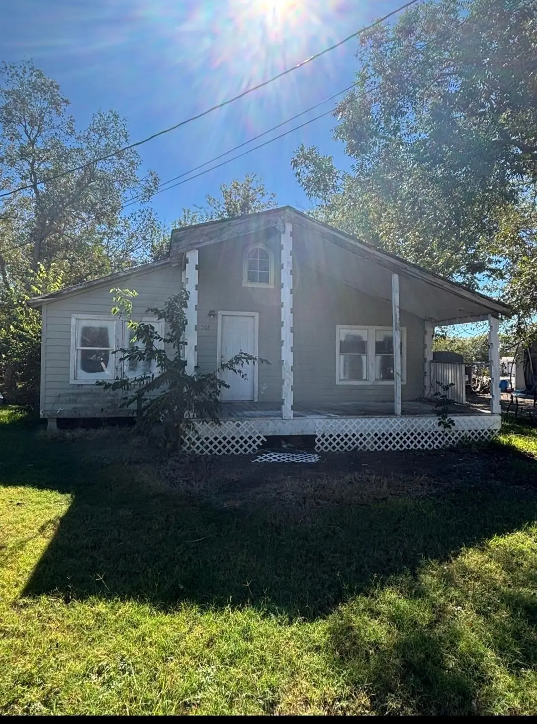 505 Washington Street, Edna, TX 77957 - #1