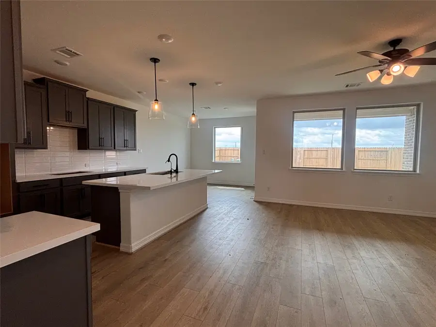 7719 Jade Crest Drive, Angleton, TX 77515 - #3