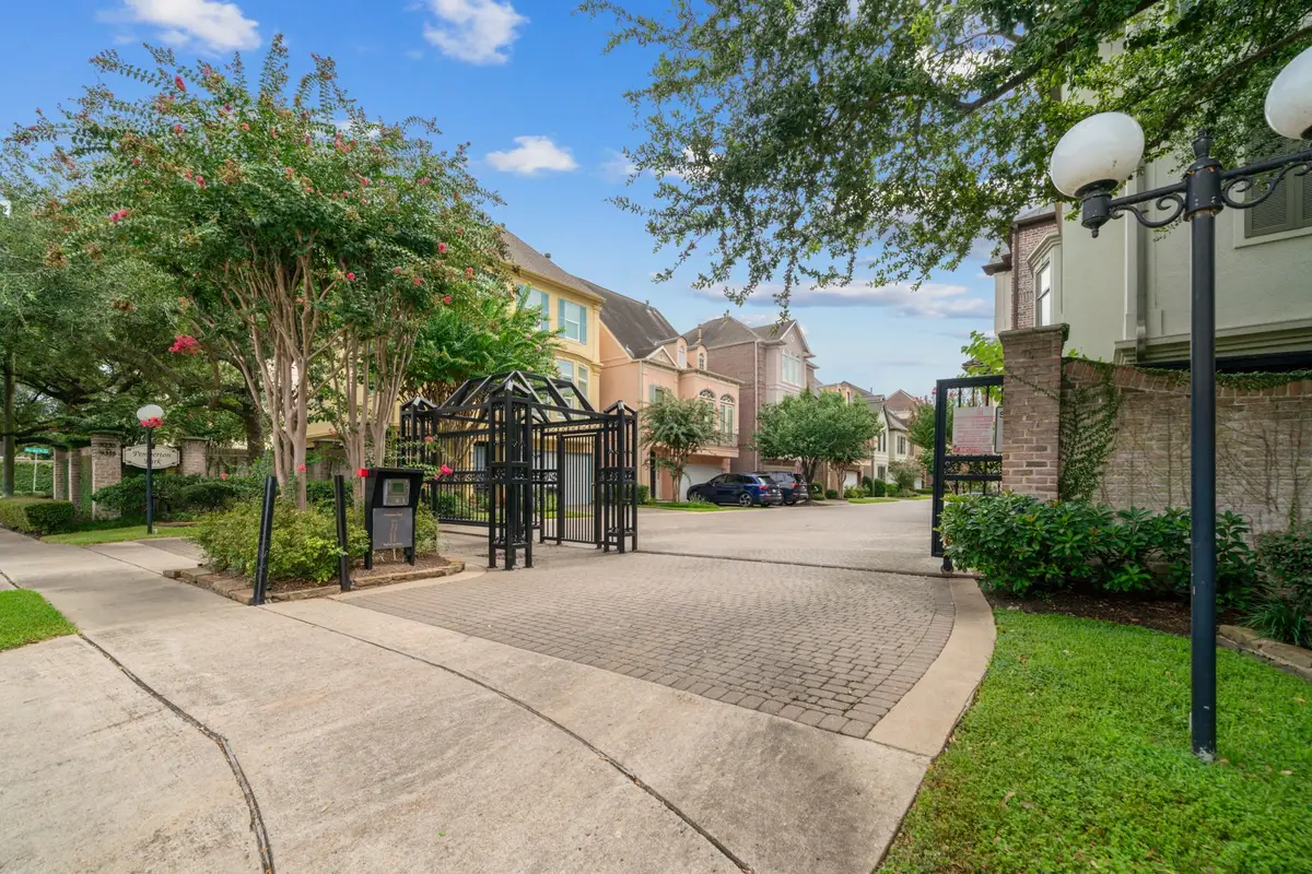 9281 Buffalo Speedway, Houston, TX 77025 - Image #1