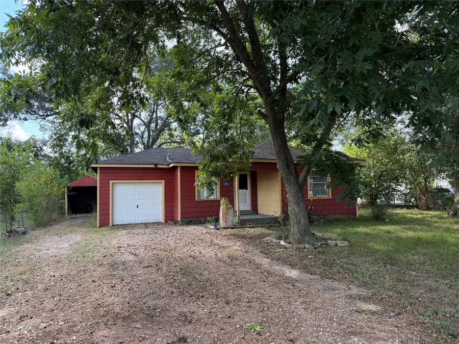 426 E Fm 1093 Road, Wallis, TX 77485 - #2