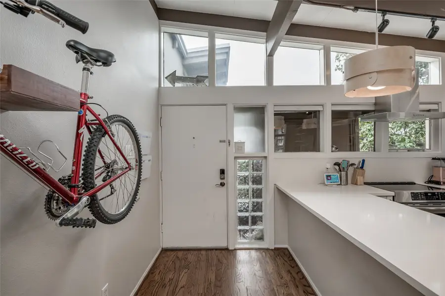 5222 Memorial Drive #5222, Houston, TX 77007 - Image #2