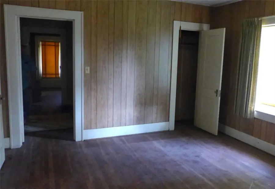 408 North Meyer Street, Sealy, TX 77474 - #3