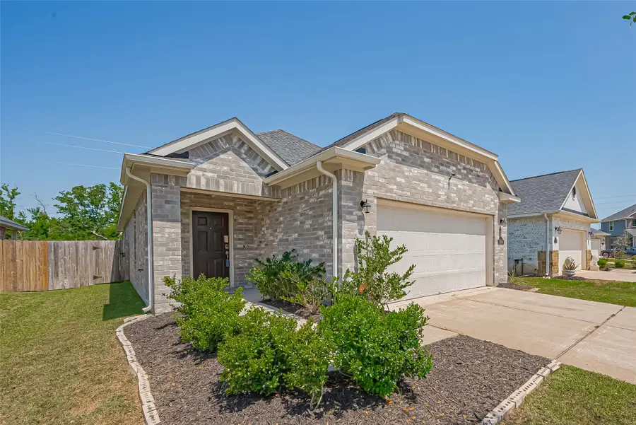 31614 Heguy Pass, Fulshear, TX 77441 - Image #2