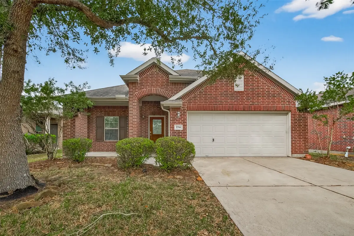 2756 Villa Bella Court, League City, TX 77573 - Image #1