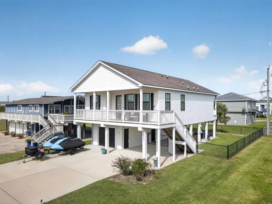 4207 Kent Drive, Galveston, TX 77554 - #2