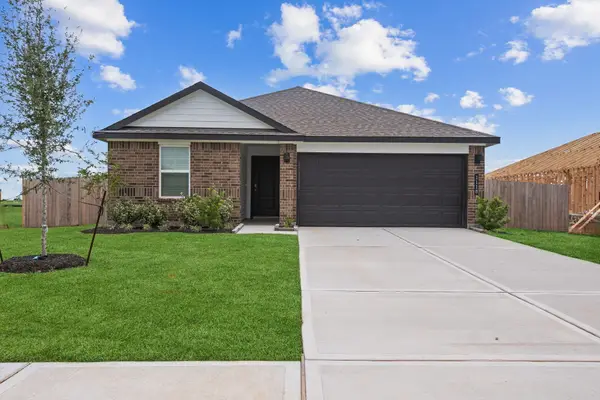 1023 Paddlefish Lane, Alvin, TX 77511