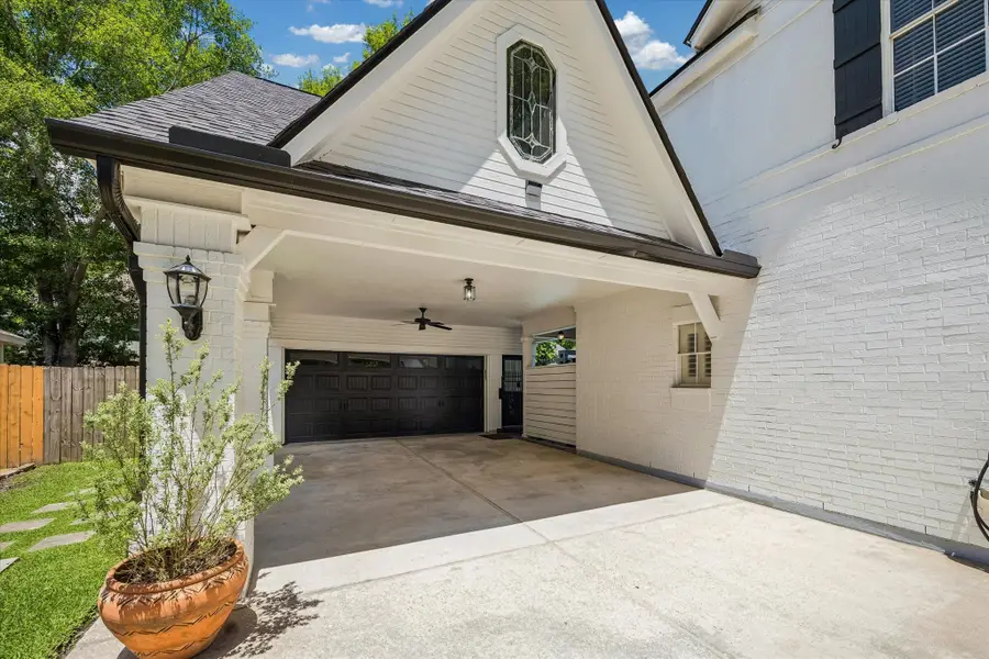 146 Golden Shadow, The Woodlands, TX 77381 - #3