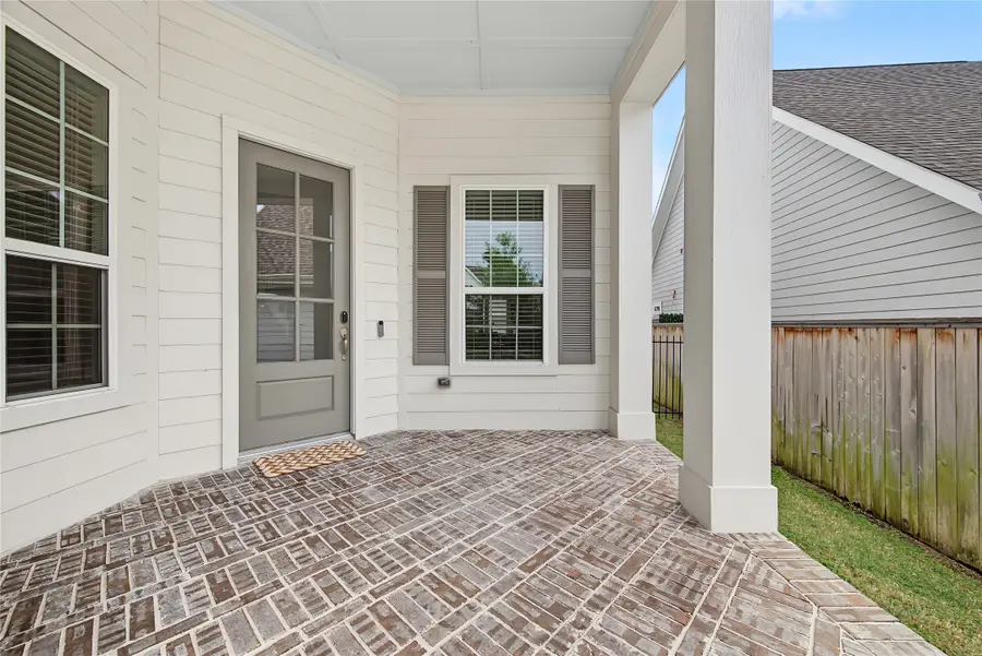2352 Goldenglade Drive, Conroe, TX 77384 - #2