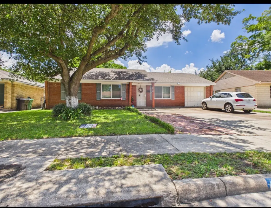 113 W Riverwood Drive, Houston, TX 77076 - #1