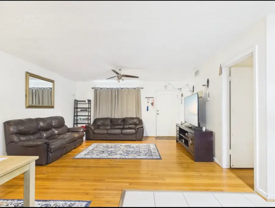 113 W Riverwood Drive, Houston, TX 77076 - #2