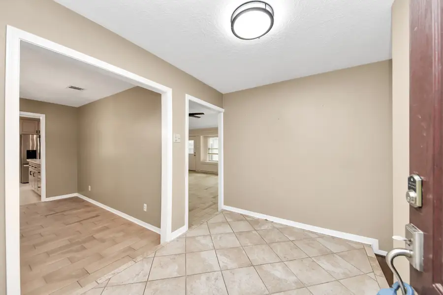 333 W Castle Harbour Drive, Friendswood, TX 77546 - #3