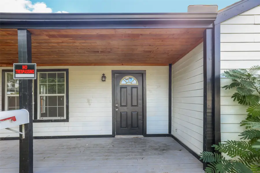 1749 Des Jardines Street, Houston, TX 77023 - Image #3