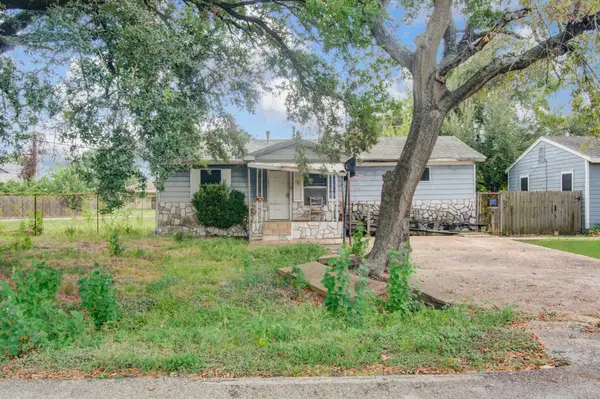 162 Calloway Street, Houston, TX 77029