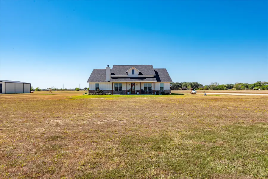 1705 County Road 451, El Campo, TX 77437 - Image #2
