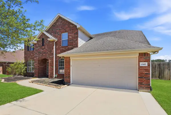 13602 Lake Vista Drive, Tomball, TX 77377