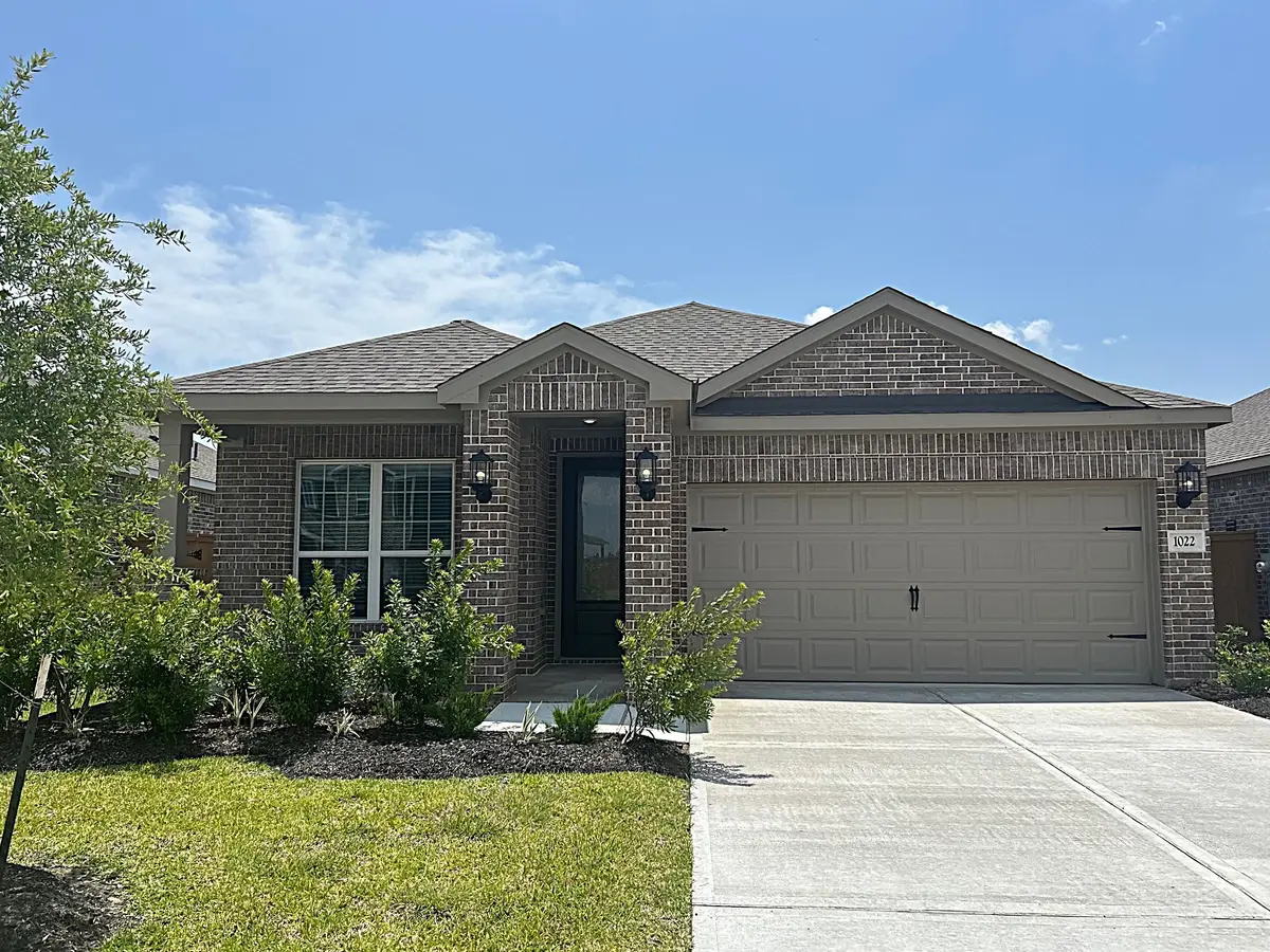 1022 Whispering Winds Drive, Beasley, TX 77417 - Image #1
