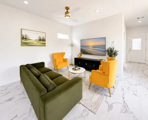 3519 Ball, Galveston, TX 77550