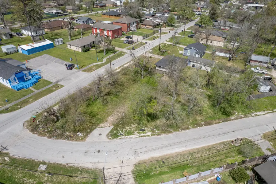 8502 Shady Drive, Houston, TX 77016 - Image #2