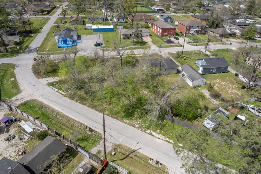 8502 Shady Drive, Houston, TX 77016 - Image #3