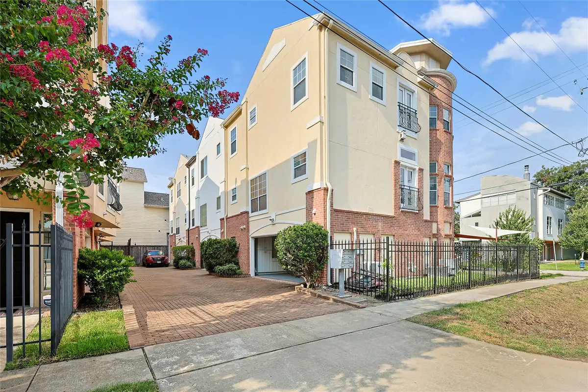 801 Knox Street, Houston, TX 77007 - Image #1