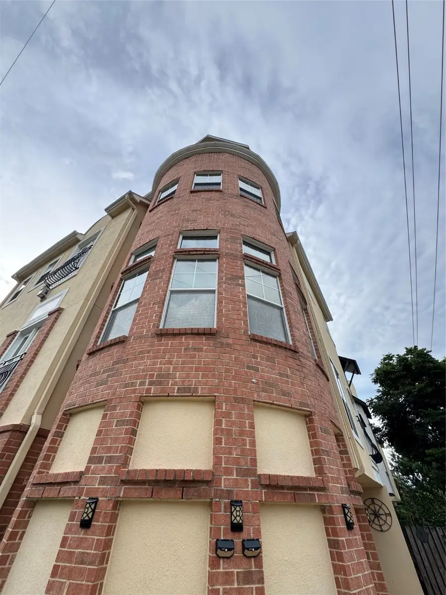 801 Knox Street, Houston, TX 77007 - Image #2