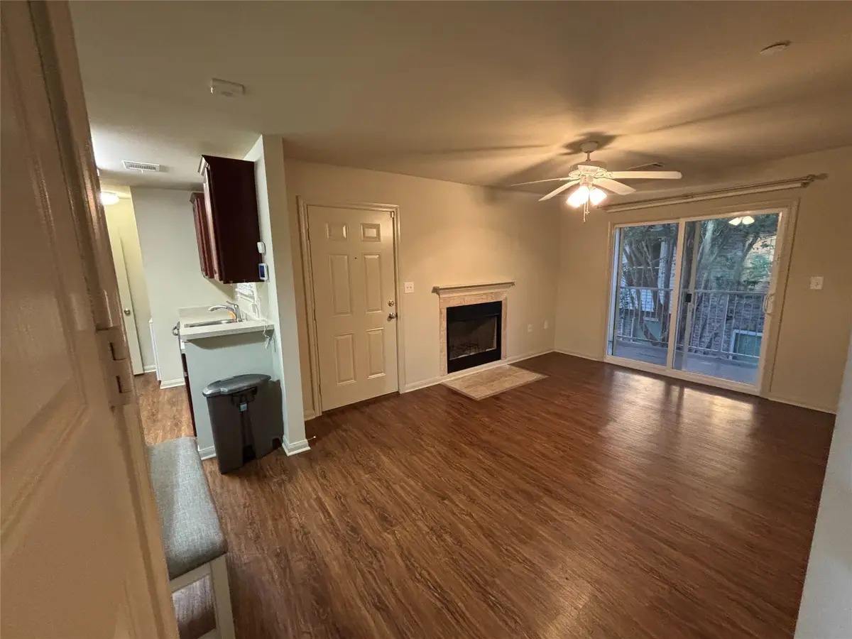 7600 Emmett F Lowry Expressway #404, Texas City, TX 77591 - Image #1