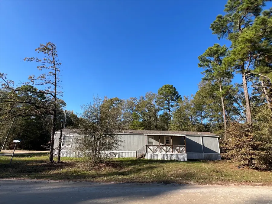 108 Hunters Gln, Livingston, TX 77351 - #2
