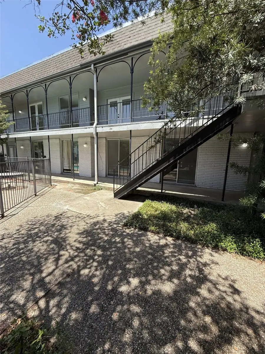 3300 Yorktown Street #3, Houston, TX 77056 - Image #2