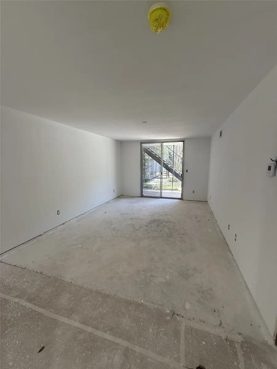 3300 Yorktown Street #3, Houston, TX 77056 - Image #3