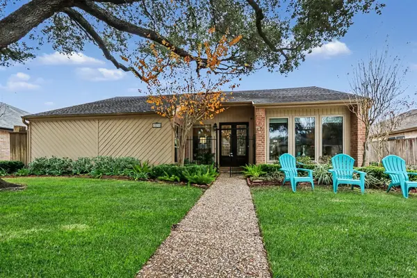 12218 Burgoyne Drive, Houston, TX 77077