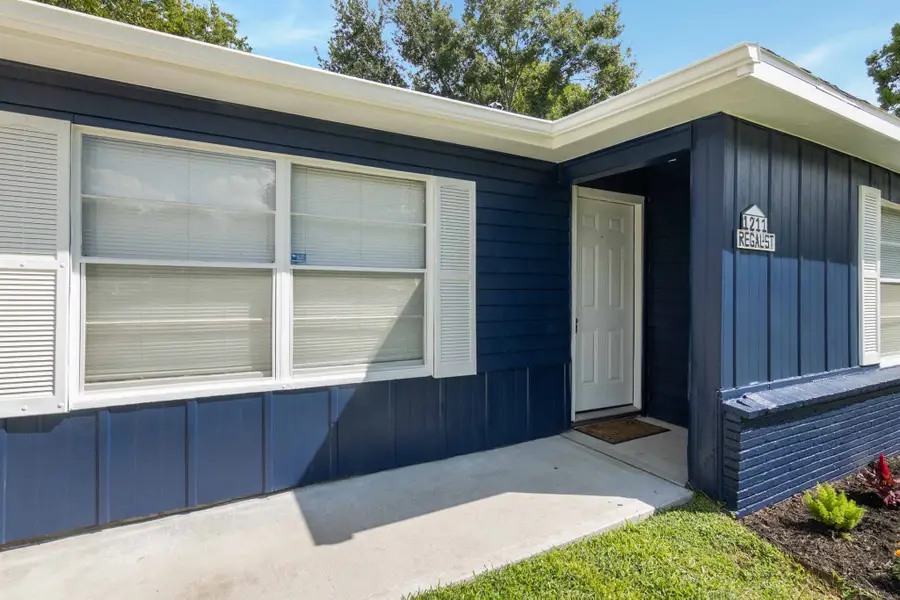 1211 Regal Street, Houston, TX 77034 - Image #2