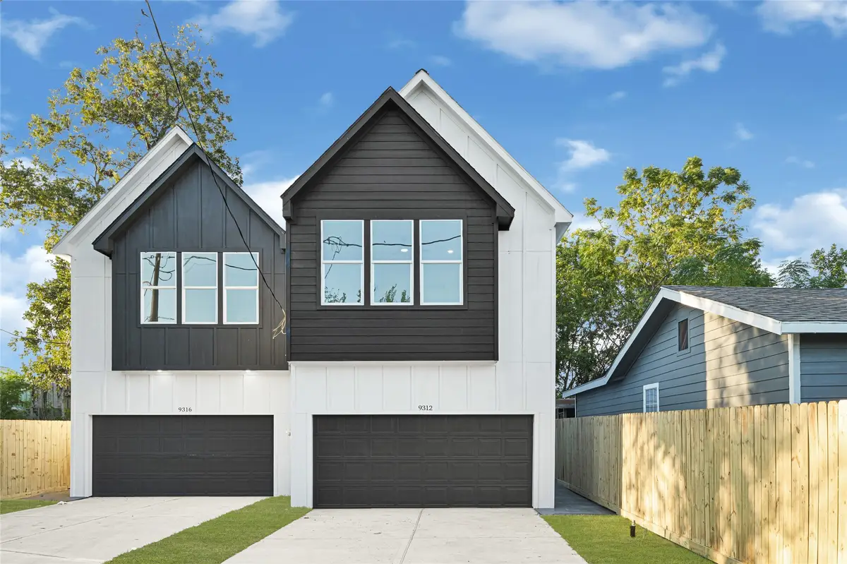 9316 Waller Street, Houston, TX 77012 - Image #1
