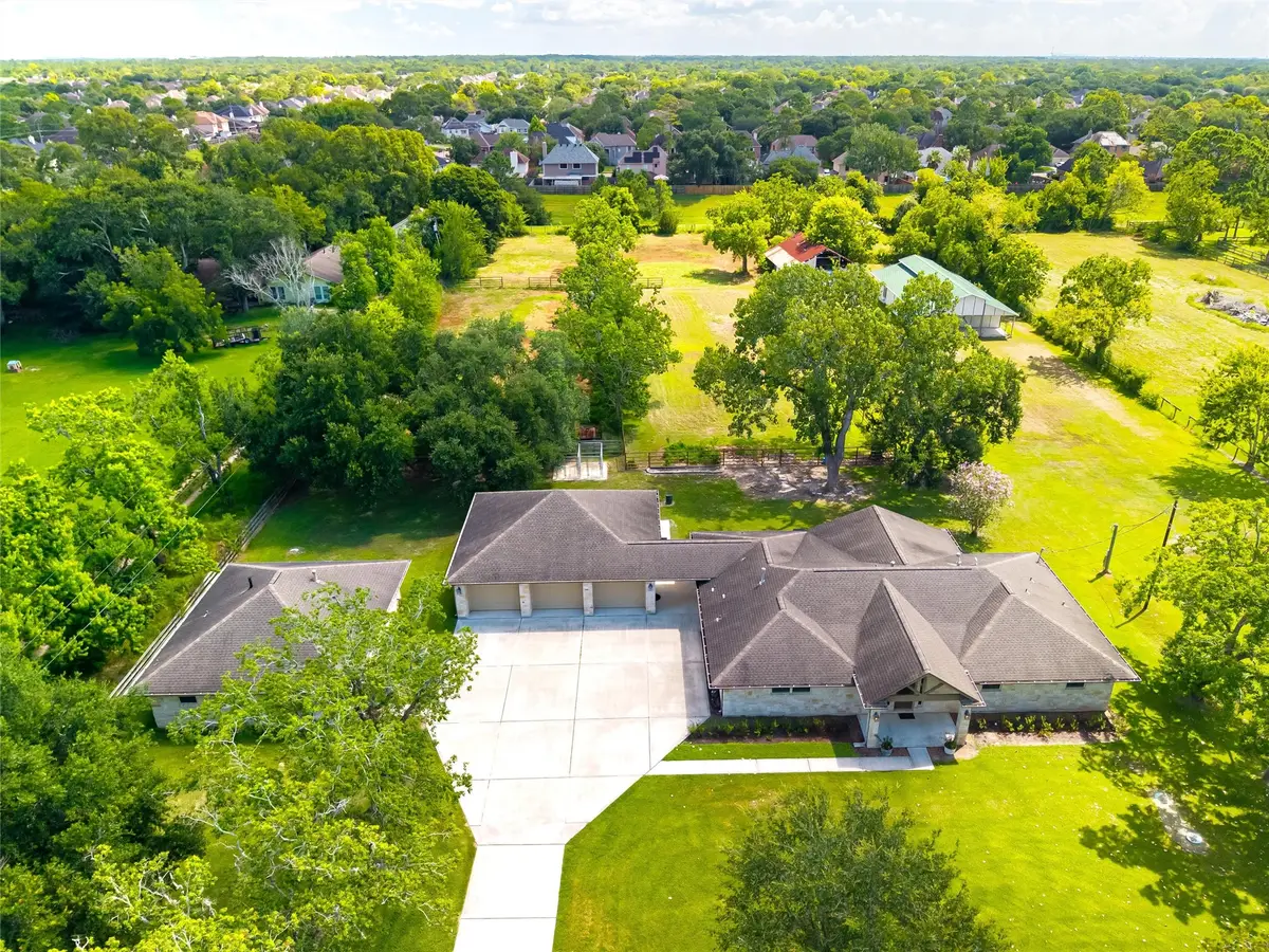 603 Rustic Lane, Friendswood, TX 77546 - #1
