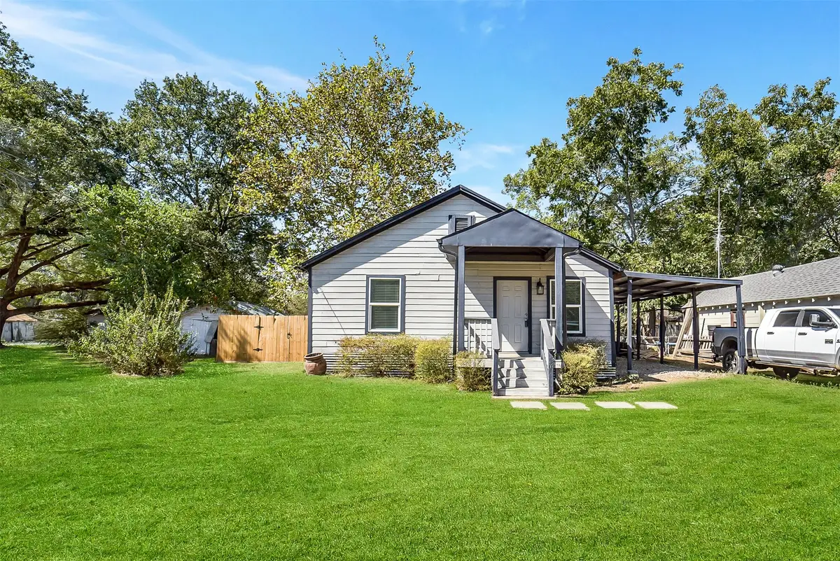 307 Penick Road, Waller, TX 77484 - Image #1